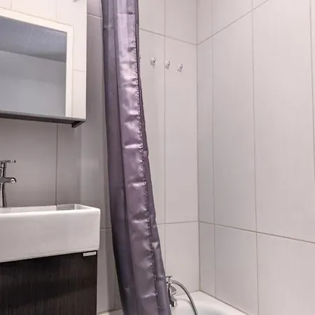 For 4 People Apartment *
