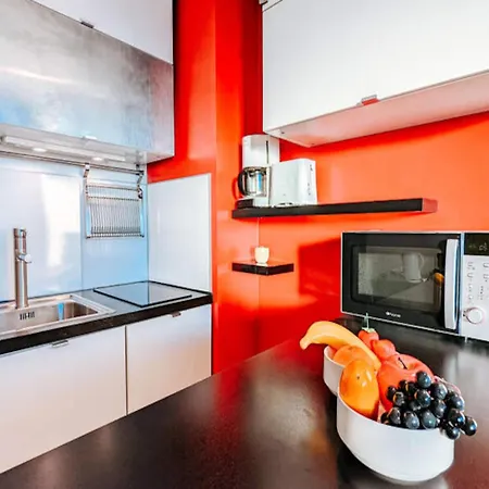 Apartment For 4 People Huez
